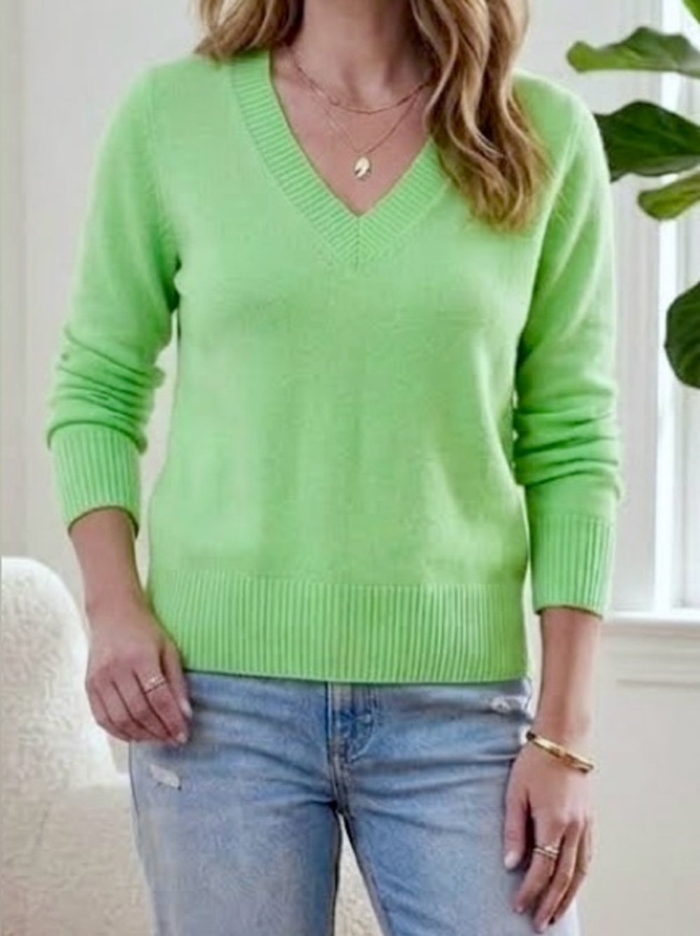 J. Crew V-Neck Sweater Cashmere Spring Green knit ribbed edges v-neck boho small